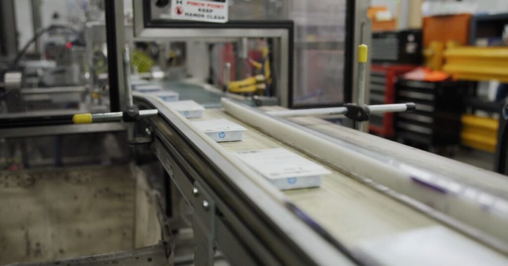Linea di produzione con parti stampate in 3D